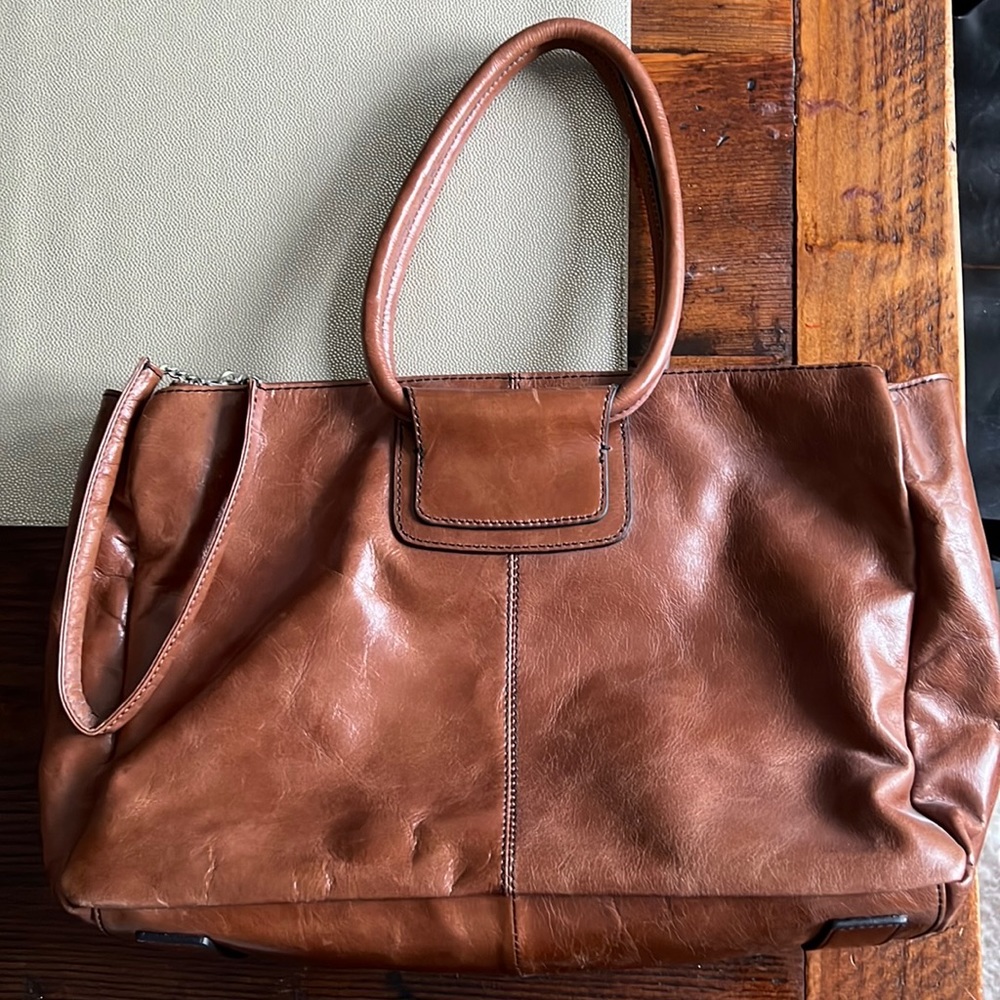 Hobo shoulder bag